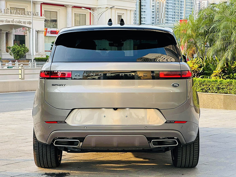 Giá xe Range Rover Sport 2024