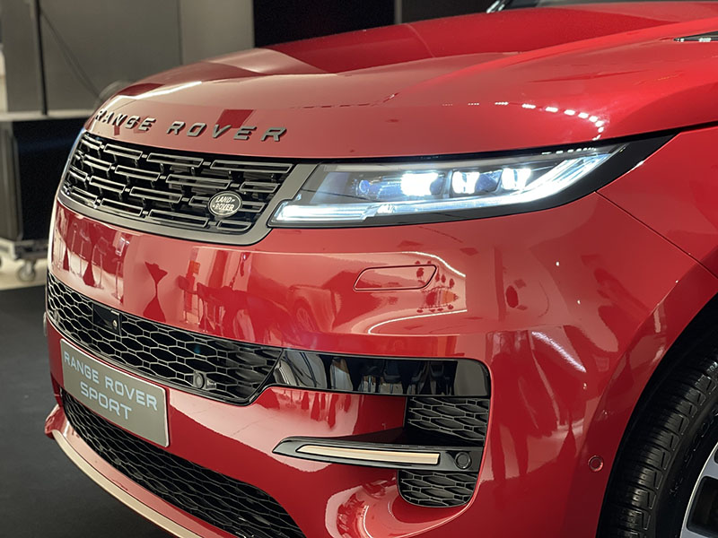 Hốc gió xe Range Rover Sport 2024